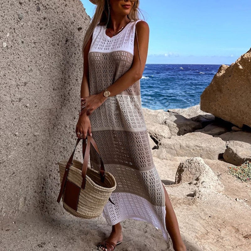 Round Neck Sleeveless Contrast Color Slit Hemline Knitted Dress