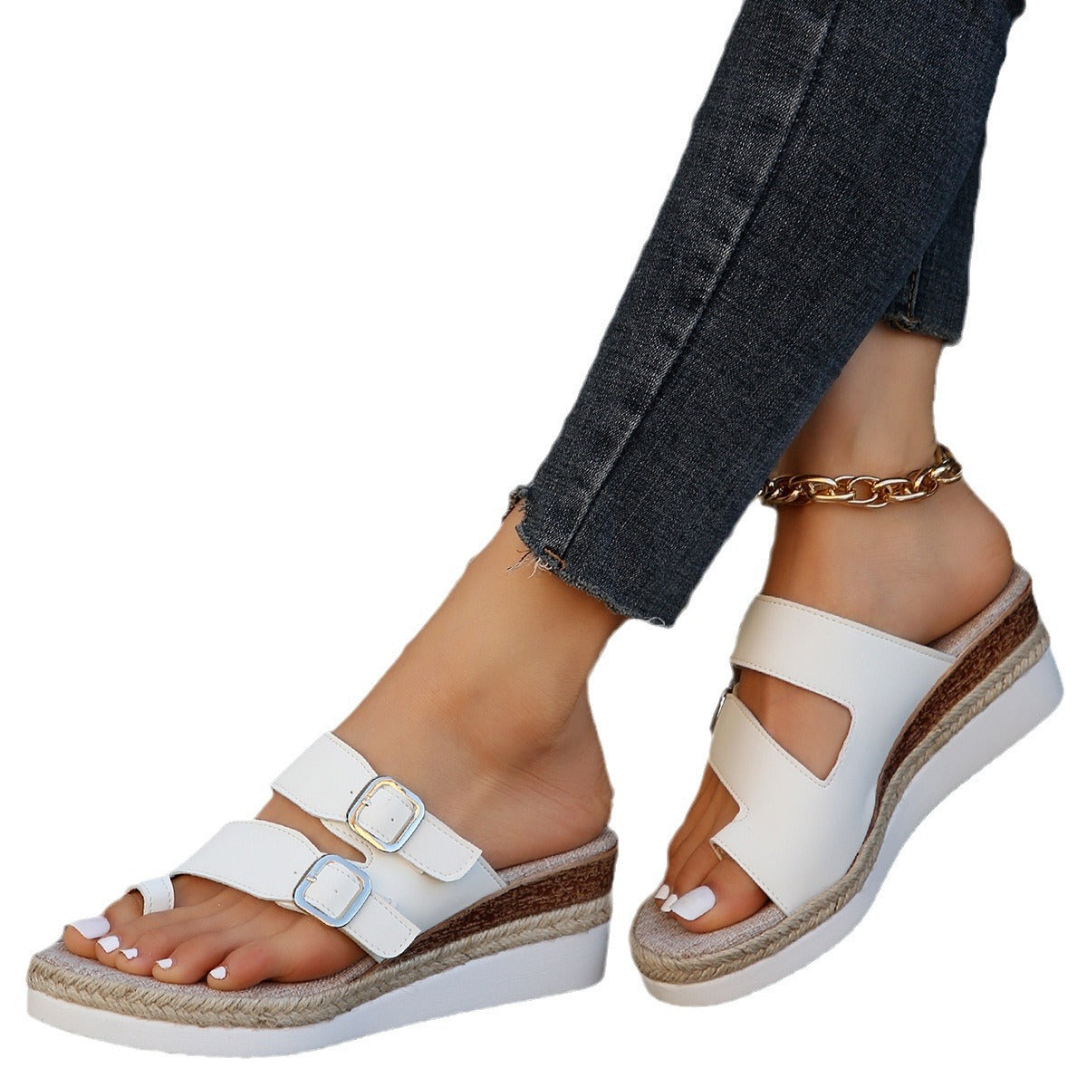 Slipper Sandals for women fashionable for outdoor wear vacation beach comfortable and cool