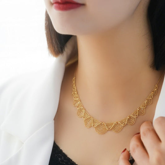 Women's 18kt Gold Fashion Lace Necklace